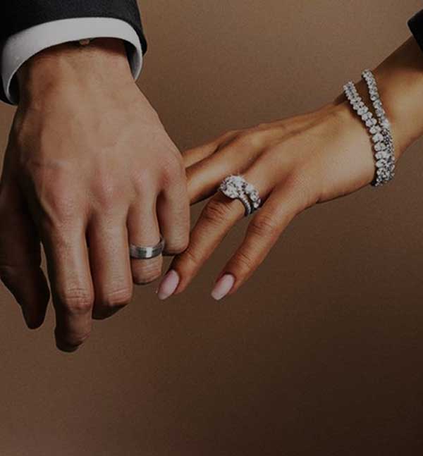 خرید عمده انواع انگشتر نامزدی و  ازدواج با قیمت مناسب